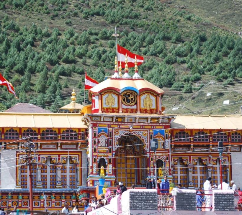 Badrinath_Temple,_Uttarakhand_original