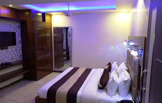 Hotels in Chardham