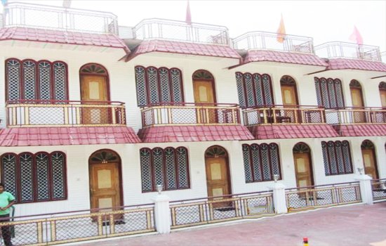 Hotels in Chardham